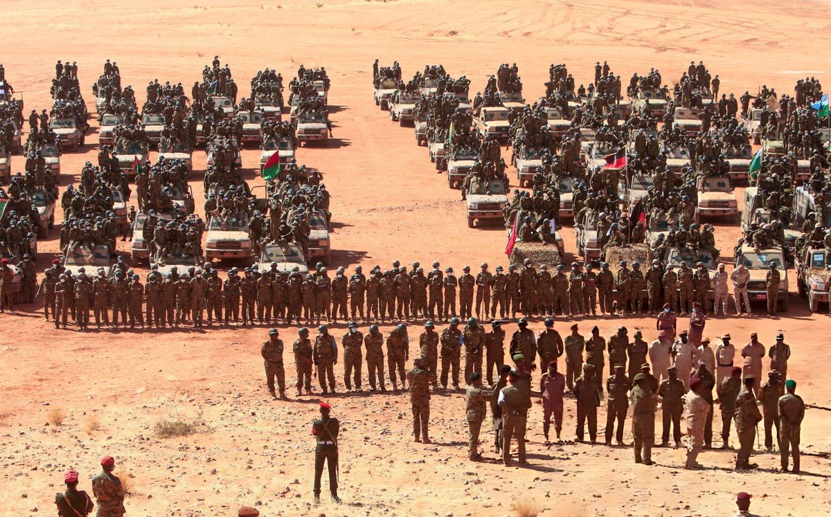Sudan_tweet's tweet photo. كل القوة دارفور جوه 
قادمون .. من كل النواحي براً وجواً 

#السودان 
#السودان_ينتصر https://t.co/pINZ7lrJkX