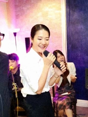 kkat_st's tweet photo. ; เป็นเทวดา แล้วใยต้องมาเดินดิน 😉🎤🎶🌟 https://t.co/91R9zOphRQ