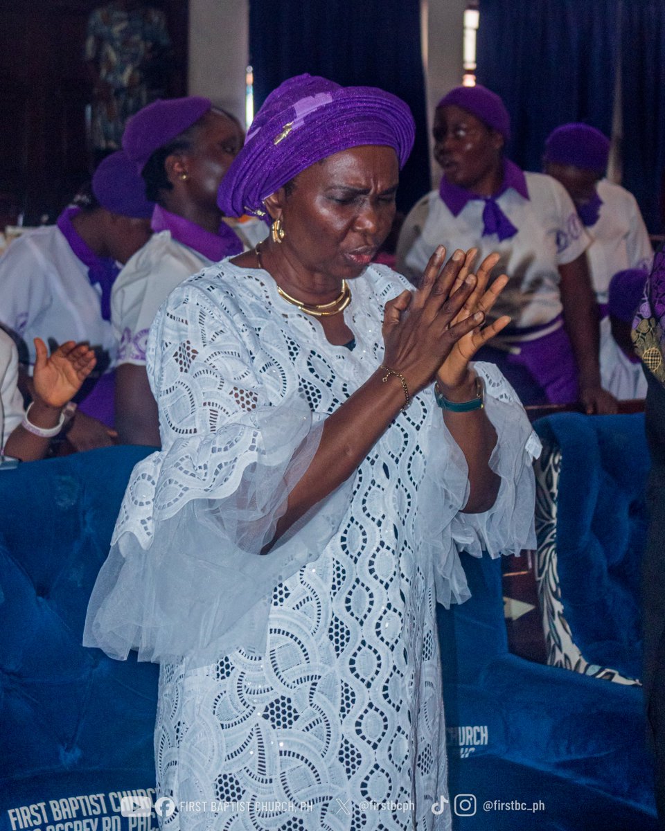 firstbcph's tweet photo. Lord we worship You
We worship You
Lord we worship You
We worship You

#nigerianbaptistconvention 
#arise #lydiaauxillary https://t.co/7t2Clyo0Hp