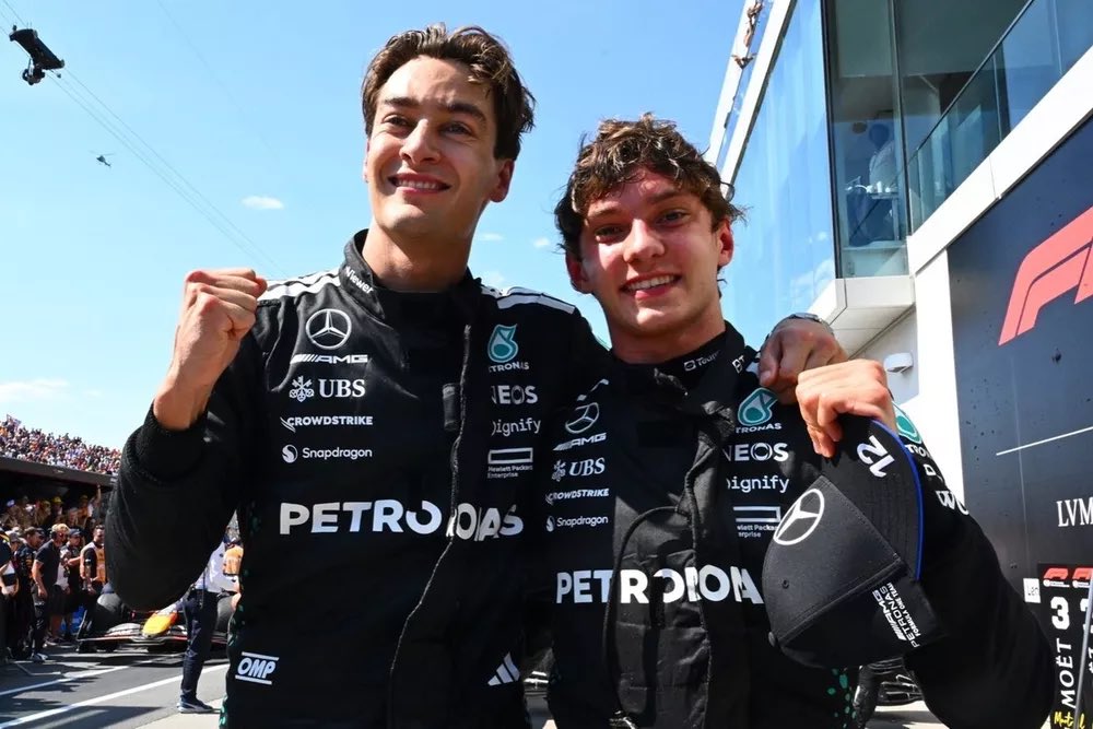 Daily Mercedes F1 tweet media