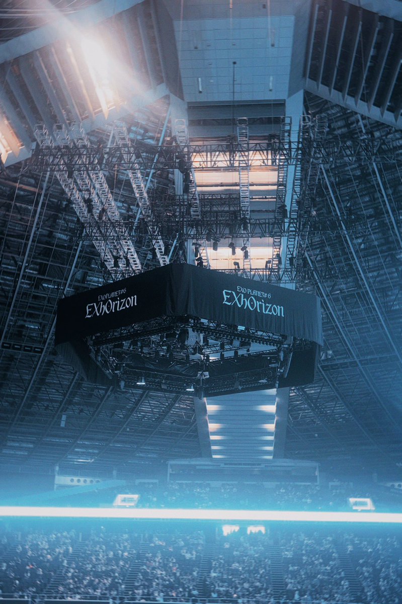 georeumseng_'s tweet photo. Exhorizon final stop ✨

#EXOinSG #EXhOrizoninSG #EXhOrizon_in_Singapore https://t.co/GGC2u2MAoh