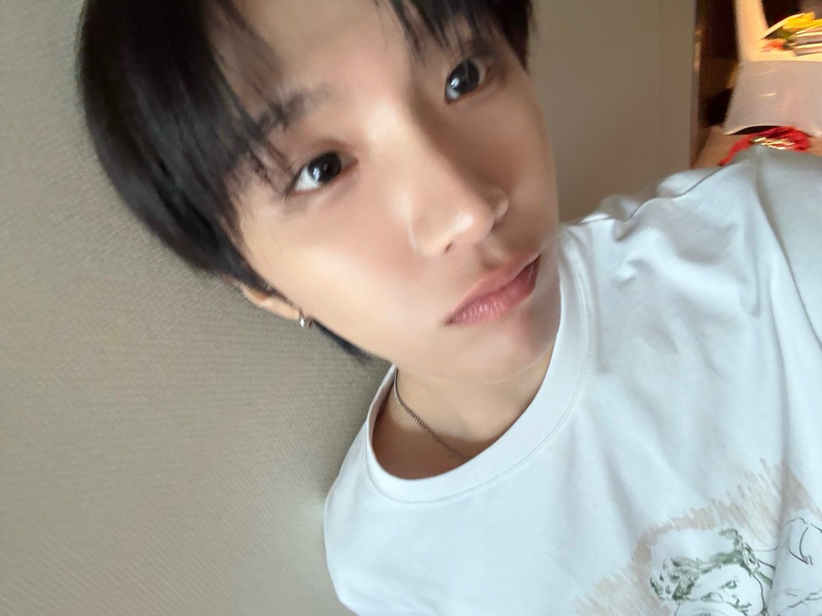 bndwiki's tweet photo. 🌟 [#WEVERSE WOONHAK] 260726 #WOONHAK

😁 https://t.co/UoFg9ZbCx8