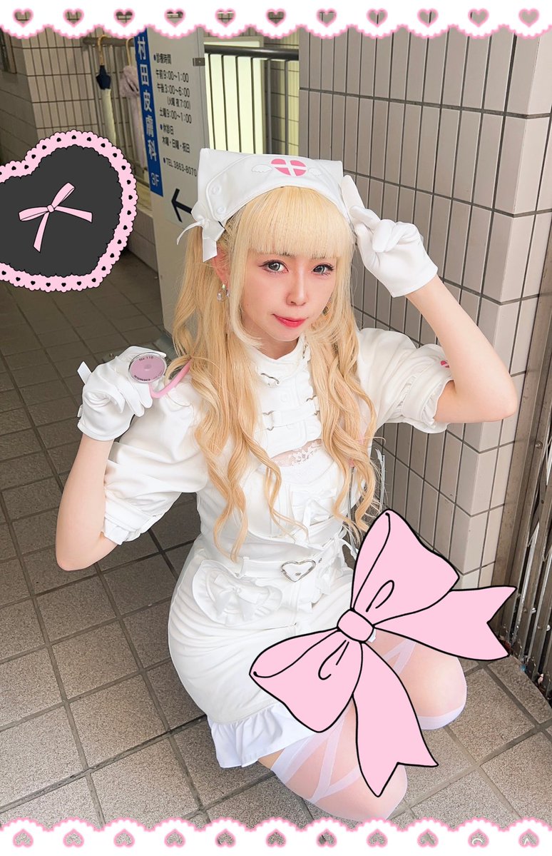 本日の異常行動です かの有名なマリームーンの例のナース服を気が触れ