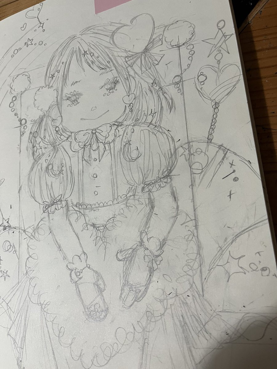 rinaotowa's tweet photo. 子供の手だからサイズ違うわ
リボンが映えるように衿なおし
しあわせにみえるように腕・手元の指輪なおし
もっとこどもらしくみえるようにウエスト上に https://t.co/WOjBmbEFVL