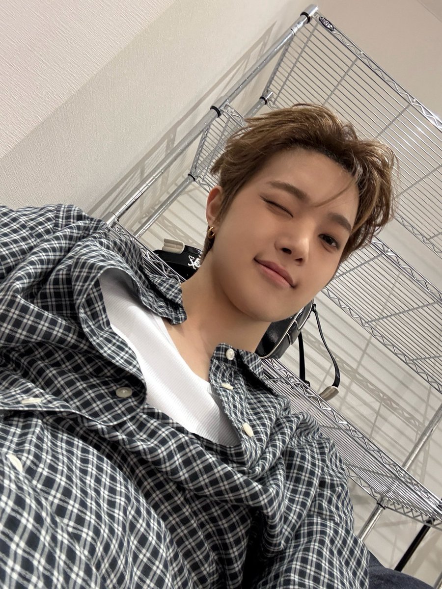 유우 tweet media