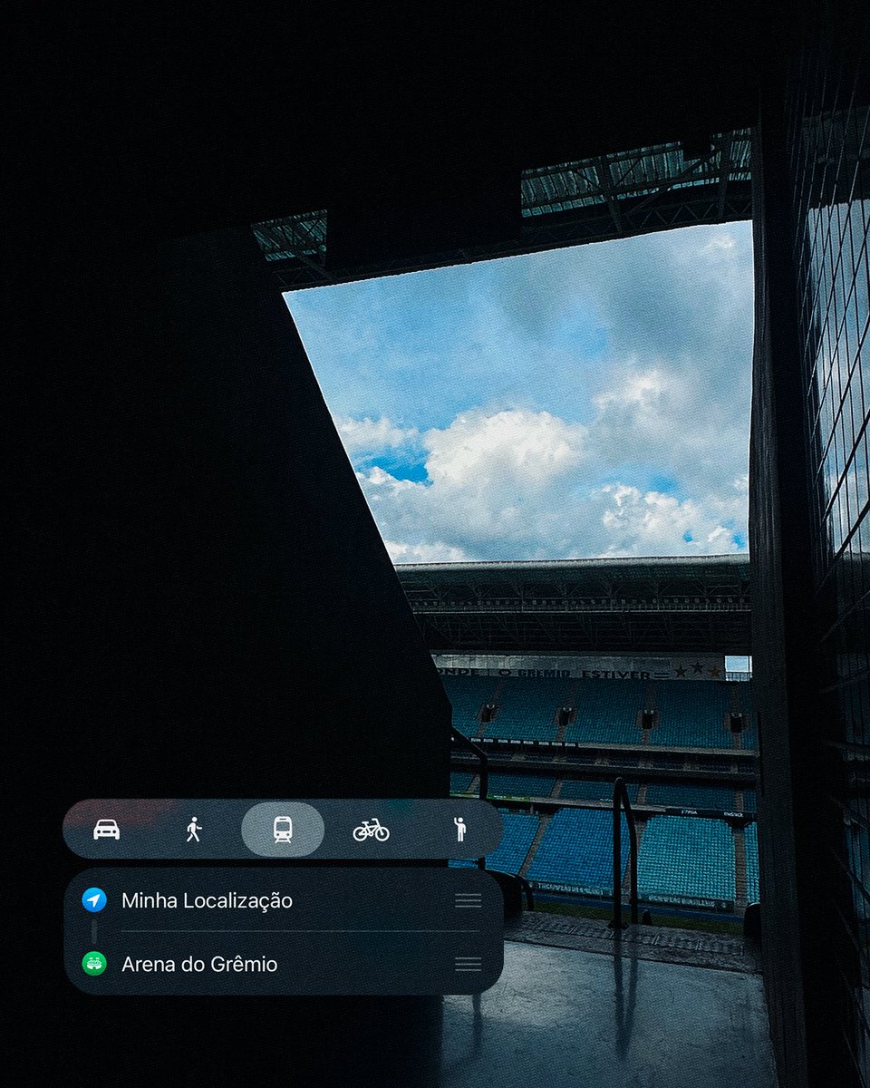 Gremio's tweet photo. Não importa a maneira. O destino é a Arena 🏟️🇪🇪

🎫 Ainda dá tempo de garantir teu lugar no alento! Acesse https://t.co/E6eQQQNsTZ

Confere as promoções que te esperam:
👉🏾 Gramado Sul e Arquibancada Norte a partir de R$20;
👉🏾 Sócio Cadeira ou Arquibancada pode resgatar 1 ingresso para um acompanhante;
👉🏾 Sócios Ouro e Diamante podem adquirir mais um ingresso com o desconto da sua modalidade.

#Brasileirão2026 #GRExFLU