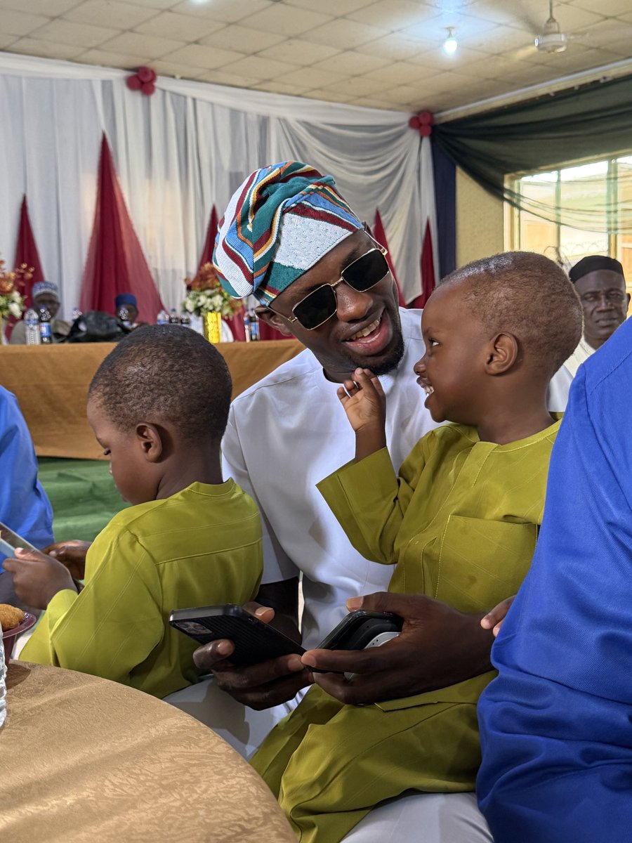 ButtyGhetto_'s tweet photo. Uncle Alabi and Alabi enjoying the weekend without stress.

He has the best smile ever, I pray he doesn’t lose it 🫶🏾❤️😍 https://t.co/qQxuwfScYp