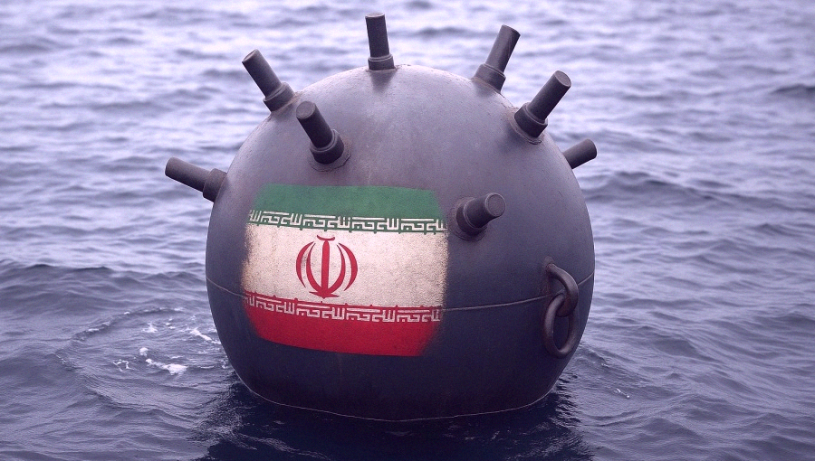 BTX66912971's tweet photo. 🚨速報
🇺🇸🇮🇷 イランが報告、ホルムズ海峡でタンカーが機雷に衝突
推奨航路を外れて航行中に被爆

トランプ前大統領は以前「船に被害が出たらイランの凍結資産で賠償させる」と発言

市場には悪影響かも… https://t.co/KFCEKXhej8