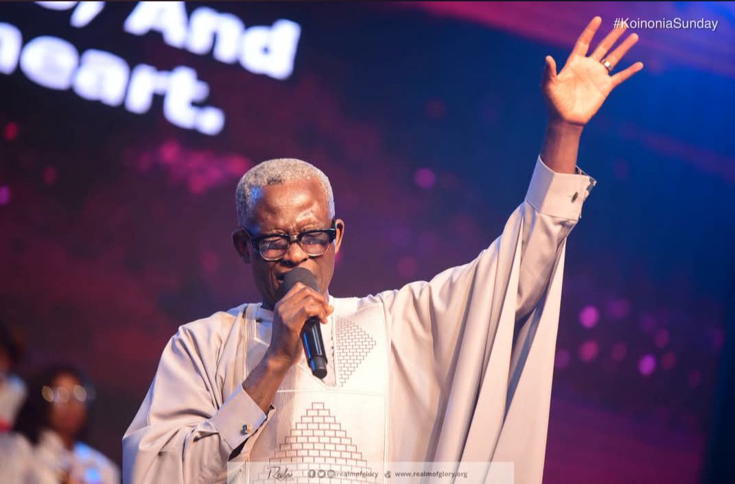 OmoWaheed's tweet photo. *26th July 2026*

*Koinonia Sunday Worship Service @ Realm of Glory Headquarters, Okota Roundabout, Lagos*

*The Everlasting Covenant Of Light*

*Abraham Sam Aiyedogbon*

*Bible Passages:*
John 5:24-25; 8:12; 9:4;

*Notes:-*

The encounter of light brings illumination. https://t.co/IHVj4wWHpj