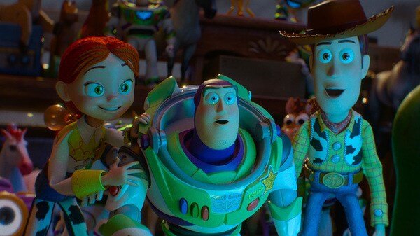 DisneyReact's tweet photo. 📈 #ToyStory5 ha superado oficialmente $1B de recaudación en taquilla https://t.co/fSsTu4IYD0