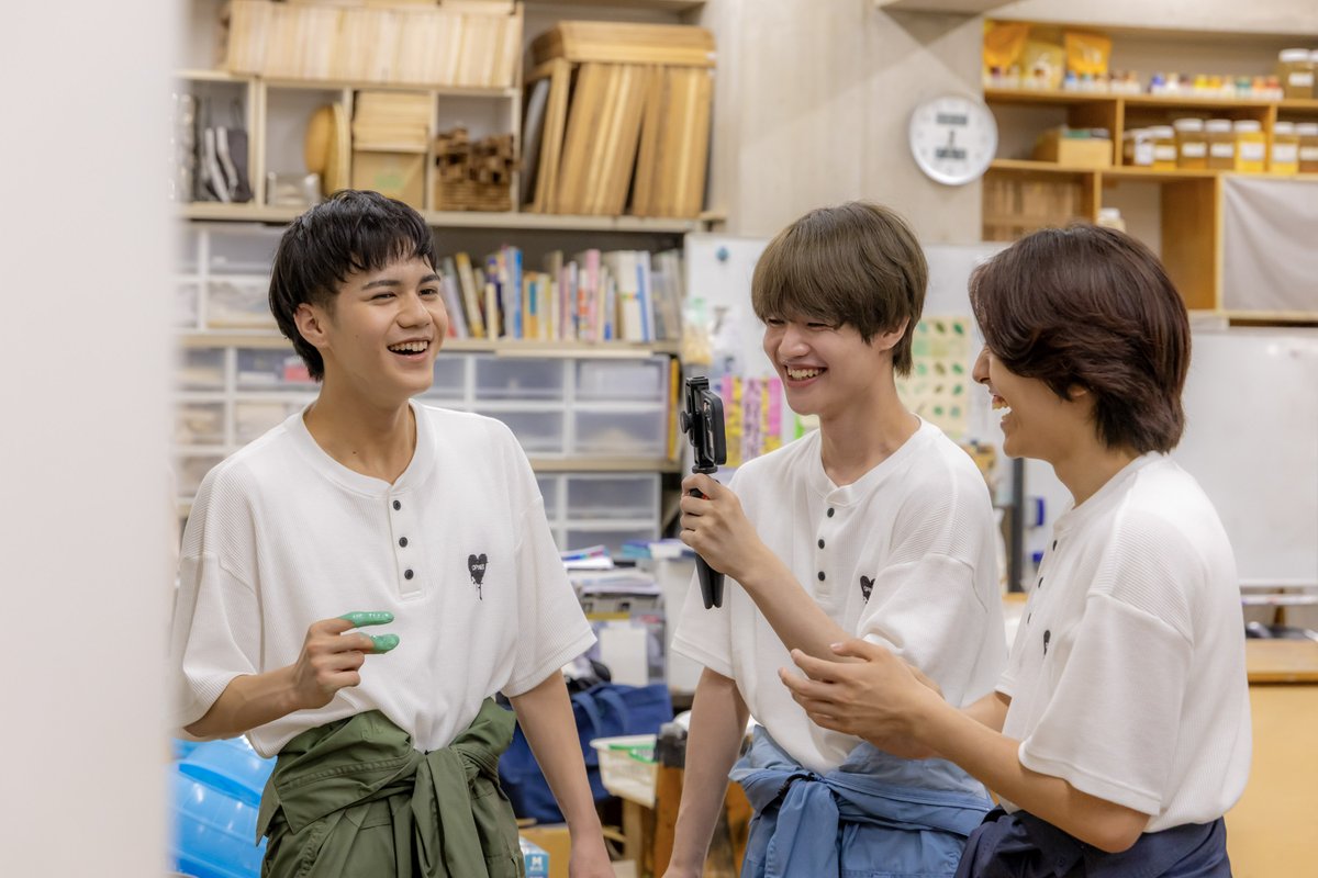 kantele's tweet photo. 🎨いよいよ初回放送！

／ 
『#関西ジュニア ノーフィルター ～殻、破ル。～』
＼  

大西風雅さん、AmBitious・井上一太さん、 Boys be・角紳太郎さんが 人生初の"日本画"に挑戦🖌️

絵具作りってこんなに大変なの…!? 
笑顔の裏に見えた、飾らない本音にも注目です👀💬  

📺今夜 カンテレ 25:46〜（関西ローカル）

初回放送を前に３名からコメントが到着💨  
詳しくはこちらから👇
https://t.co/d1tjGTWgKP