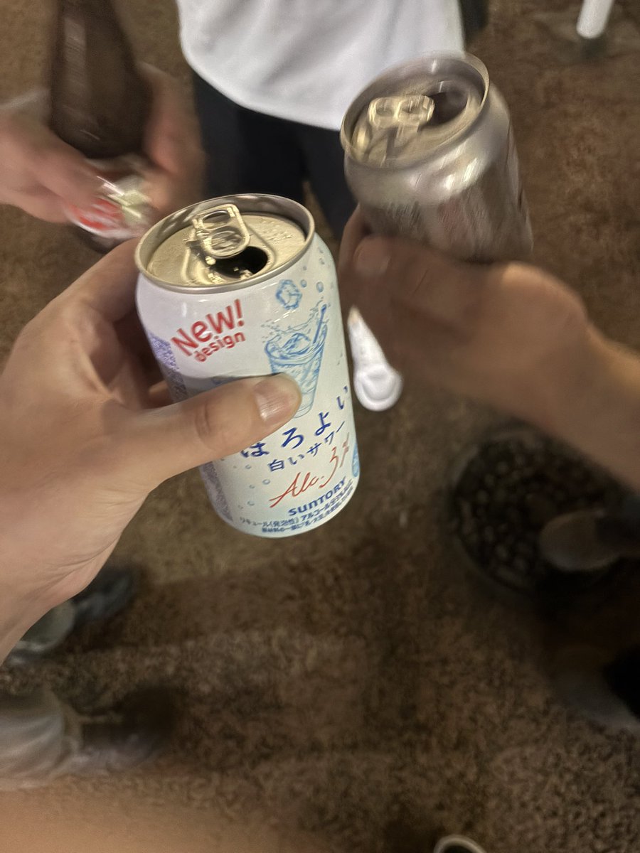 9raicrain's tweet photo. IWSF、3日間お疲れ様でした！
疲労困憊でほろ酔い飲んだら死にましたがアイマス最高なので関係ないです。アイマス最高‼️‼️ https://t.co/7pEi4M95WW