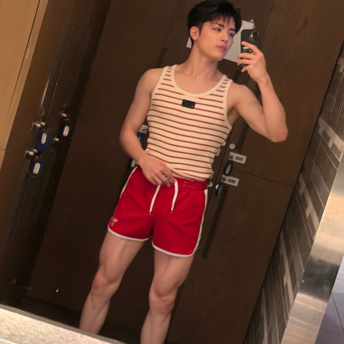 MAK17PIE's tweet photo. MAKI ANATOMY ✨️✨️✨️ https://t.co/LAeVOhNrDl