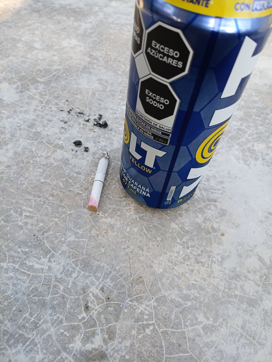 DrugstarMik's tweet photo. Eso después de un porro 😋🦄
#drugsfreebharat #drug https://t.co/dBQc2mWz4c