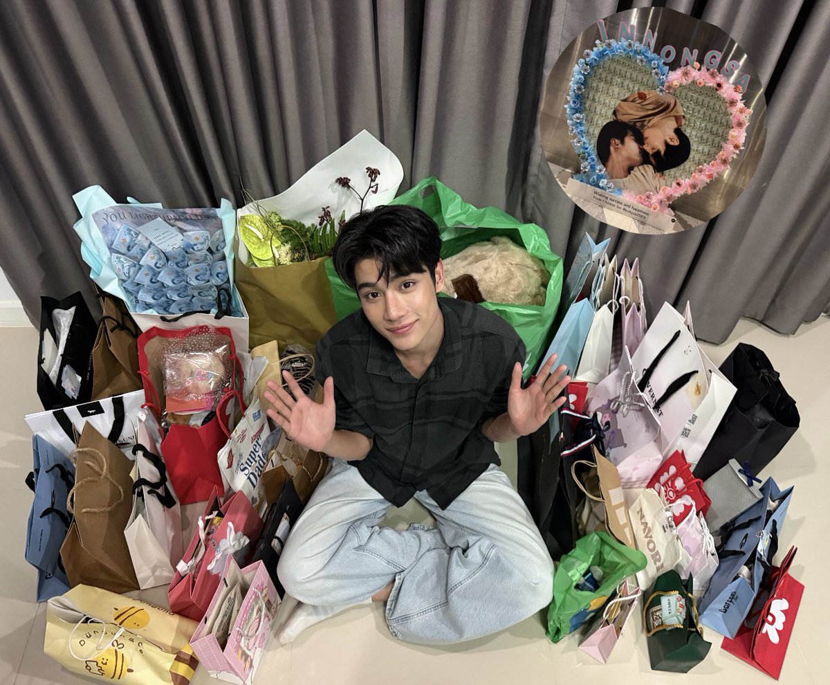 Ongsacelcius1's tweet photo. ขอบคุณทุกคนมาก ๆ เลยนะค้าบ
จากใจน้องศาถึงหม่ามี๊❤️🥺🙏🏻

#ongsacelcius https://t.co/NDBnvhBv0D