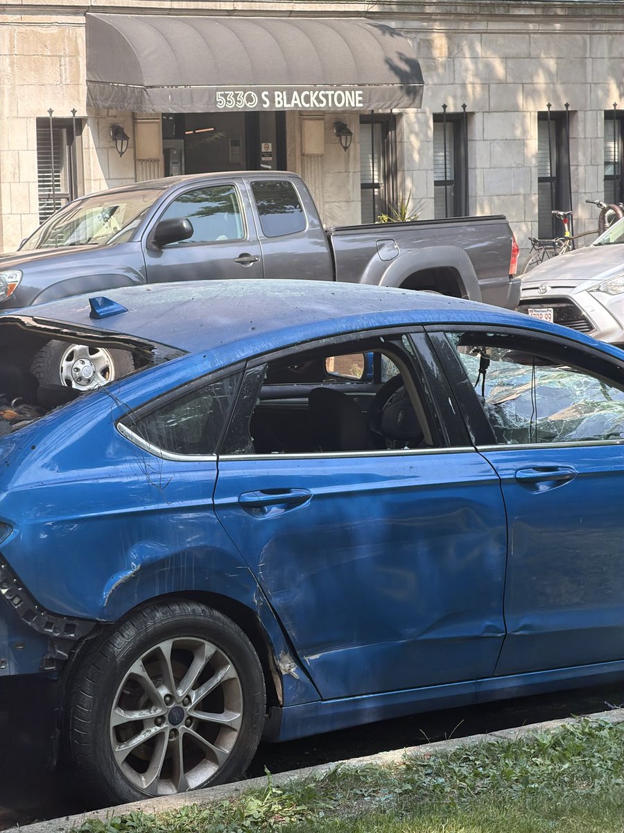 KiuiAirica's tweet photo. there’s this old lady in hp that drive this blue beater and she been hitting damn near everyone in the neighborhood recently .. 

tell me why someone bust all her windows out, pulled everything out the trunk and set her shit on fire 😭 https://t.co/wR3gpYeqFC