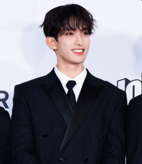 AboutMusicYT's tweet photo. DK of SEVENTEEN will reportedly enlist in the military in September, with an official announcement coming out soon. https://t.co/Kz1k8wwpcT
