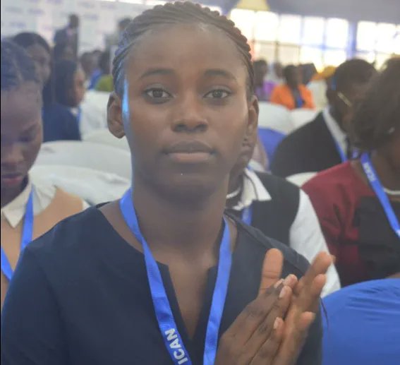NigeriaStories's tweet photo. JAMB not too difficult to pass.

~  Nigeria’s youngest chartered accountant https://t.co/W7orrwrCEO