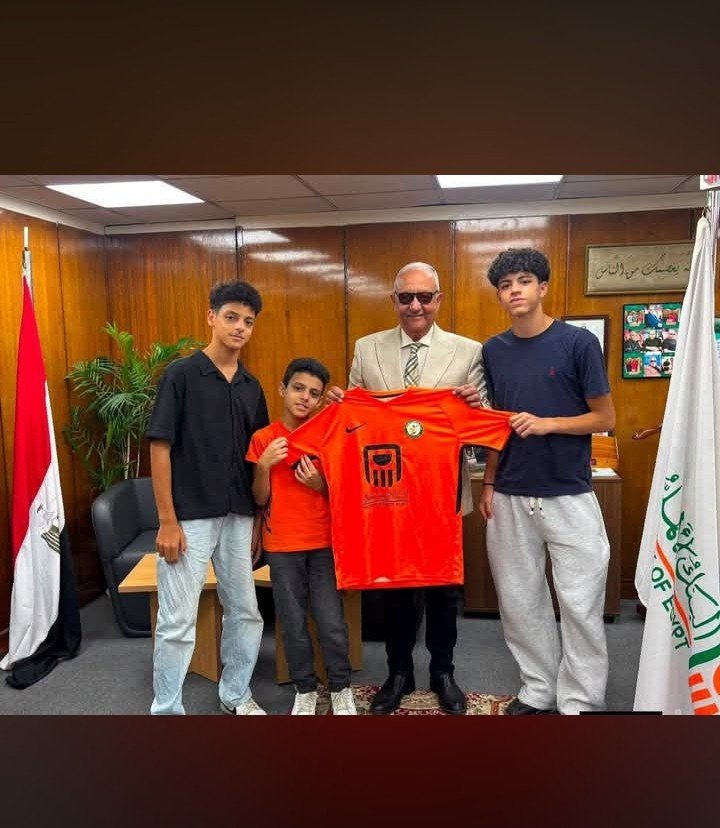 ASheikh84's tweet photo. وده ينفع يعني يامجلس معرص https://t.co/cenFXSRzof
