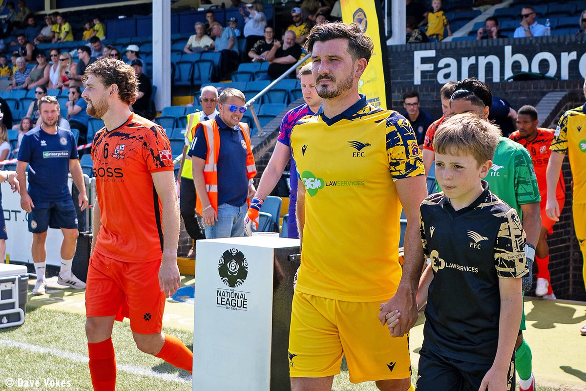 FarnboroughFC's tweet photo. Many thanks to our neighbours Hartley Wintney for joining us for our annual Community Day 🤝

We wish The Row all the best for the season ahead! https://t.co/oR8GbaF2TT