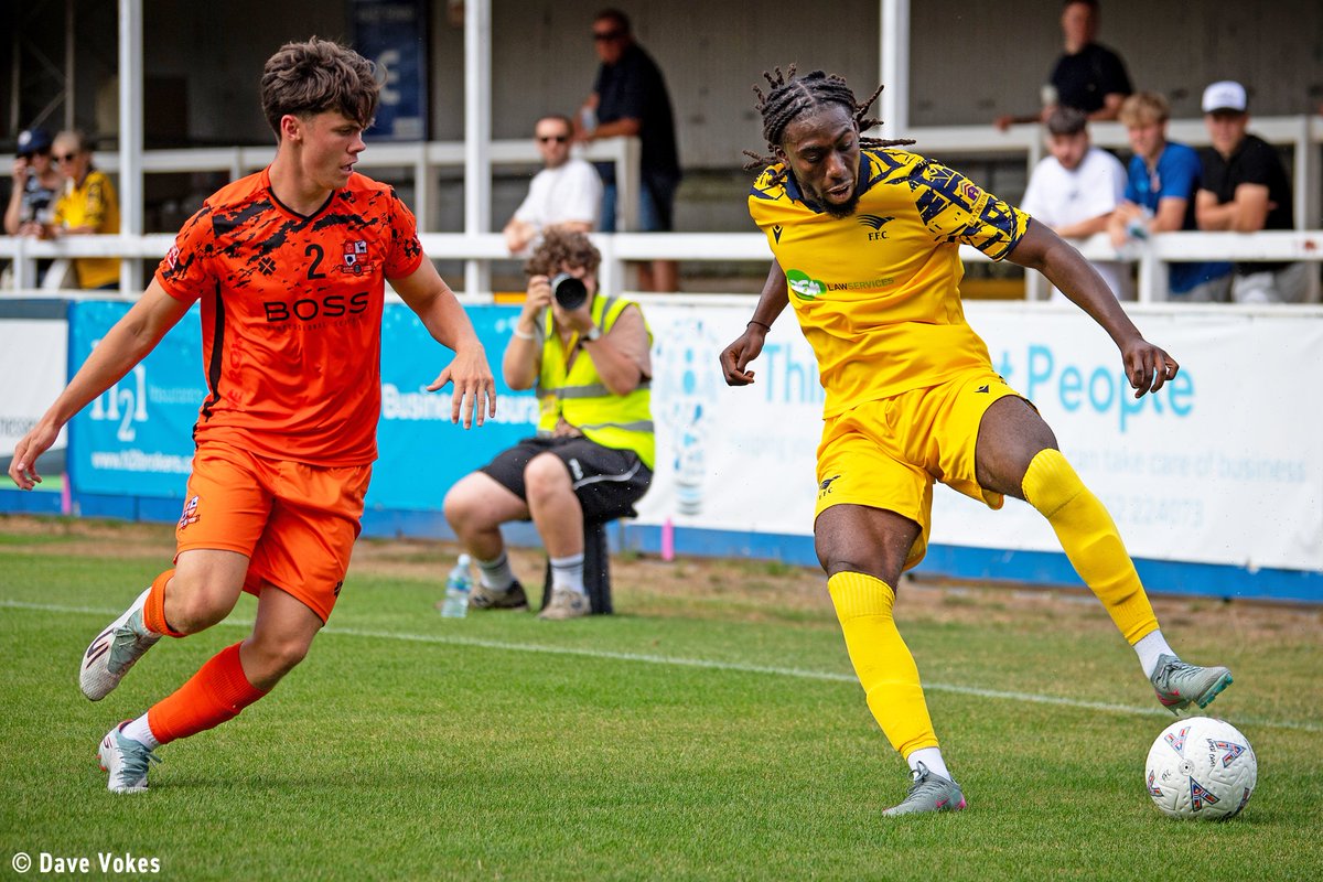 FarnboroughFC's tweet photo. Many thanks to our neighbours Hartley Wintney for joining us for our annual Community Day 🤝

We wish The Row all the best for the season ahead! https://t.co/oR8GbaF2TT