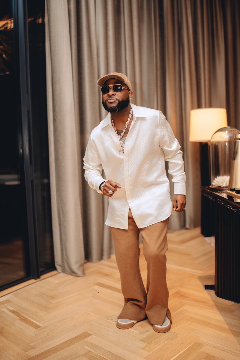 davido's tweet photo. ALBUM WEEK https://t.co/Gk150abXY6