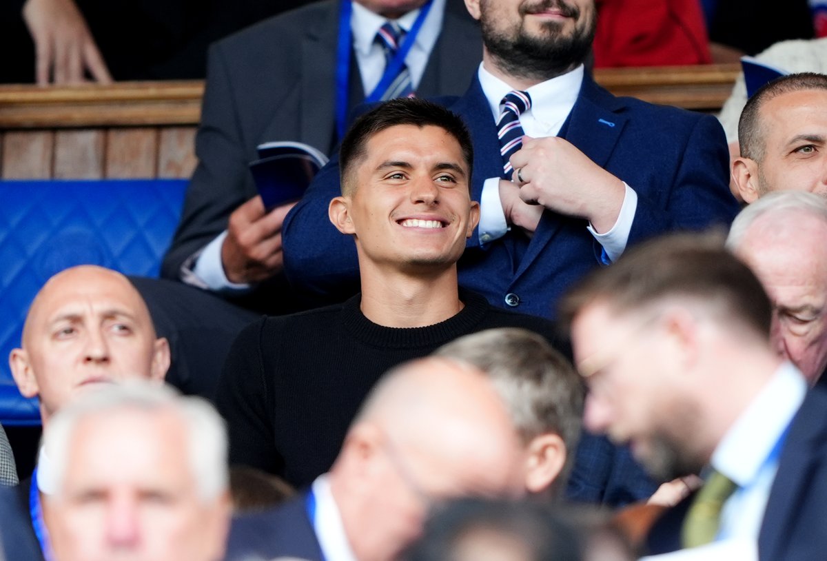 RangersReview55's tweet photo. 📸 Vanja Dragojevic is all smiles in the stands at Ibrox.

The Serbian is still waiting on visa clearance, so isn't involved today. https://t.co/7rrVdufRQ2