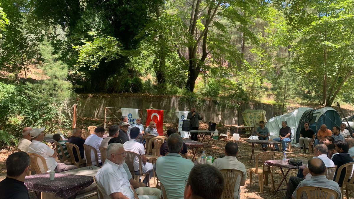 EnsarVakfi's tweet photo. 🔵 Köyceğiz İmam Hatipliler Geleneksel Piknikte Bir Araya Geldi

Ensar Vakfı Köyceğiz Şubesi tarafından geleneksel olarak düzenlenen Köyceğiz İmam Hatip Lisesi Mezunları ve Mensupları Pikniği, bu yıl da yoğun katılımla gerçekleşti. Farklı şehirlerden gelen mezunlar ve gönül dostları, aynı sofrada buluşarak hasret giderdi. 👇

🔗 https://t.co/KGFK638x7a #EnsarVakfı #Köyceğiz
