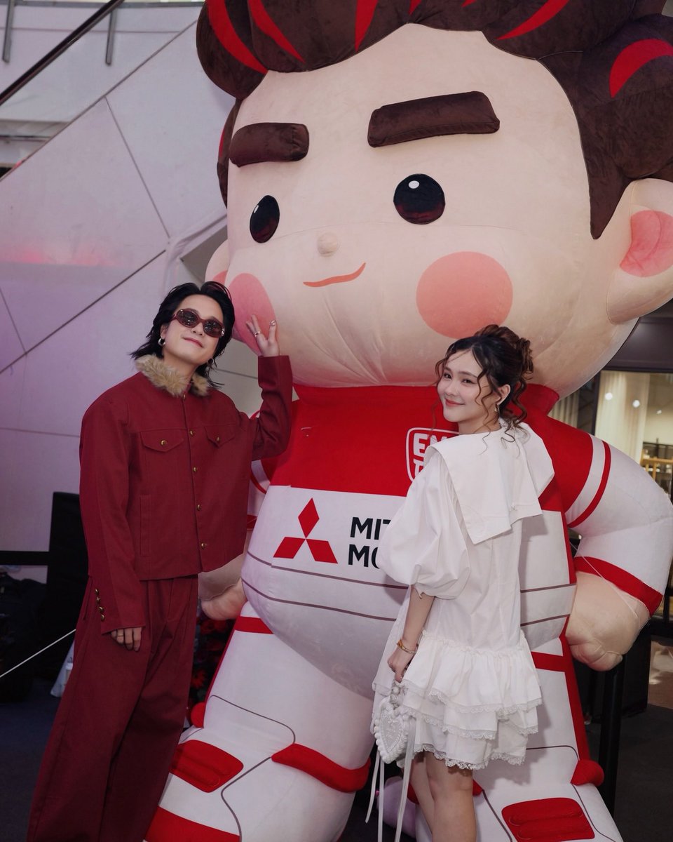 JMJFans's tweet photo. [JMJtagram]

NEW VIBE! ⚡️🚗 'ENJOY THE RIDE' with MITSURU

#JamyJamess 
#EnjoyTheRide #จอยได้ทุกเส้นทาง #MITSURU #MitsubishiMotorsThailand https://t.co/XfeShi4AX8