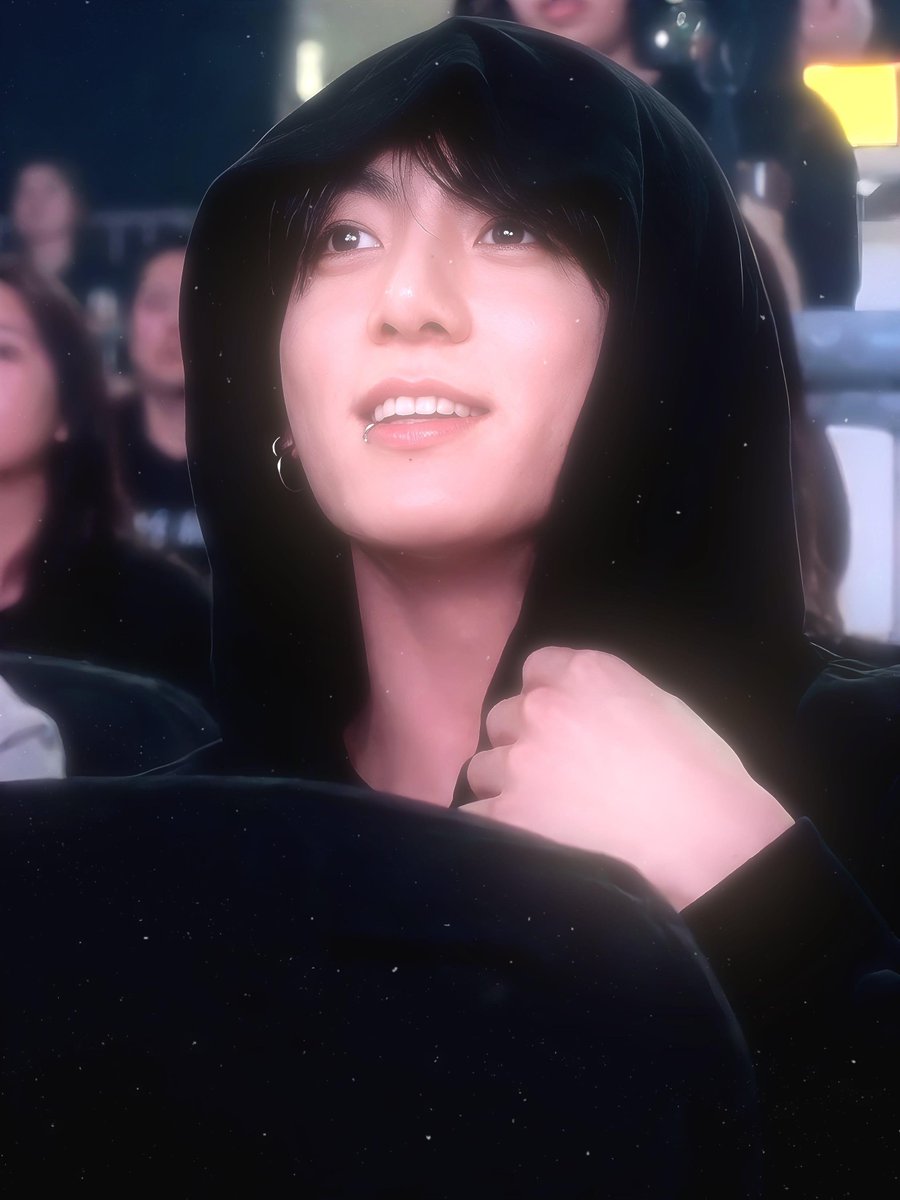jehiyn's tweet photo. His boba eyes 👀😭
His eyes make me fall in love with him again and again 😭😭 https://t.co/H4DOl1gwG1