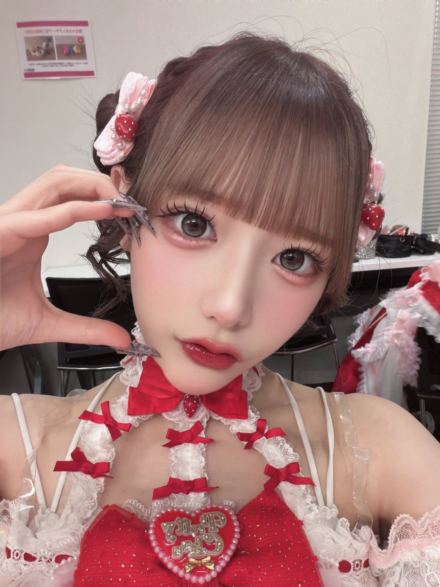 Chinatsu_Pchuu's tweet photo. 『𝙿𝚛𝚎𝚝𝚝𝚢 𝚙𝚊𝚛𝚊𝚍𝚎 𝚅𝚘𝚕.𝟾』
ありがとうございました🍓🤍 https://t.co/fSCHIwlvTB