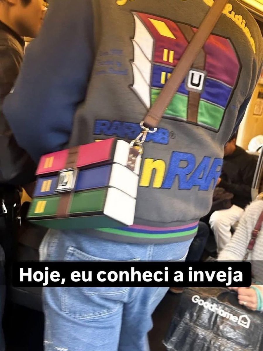 shitpostverdade's tweet photo. https://t.co/FzlIuwKAFk