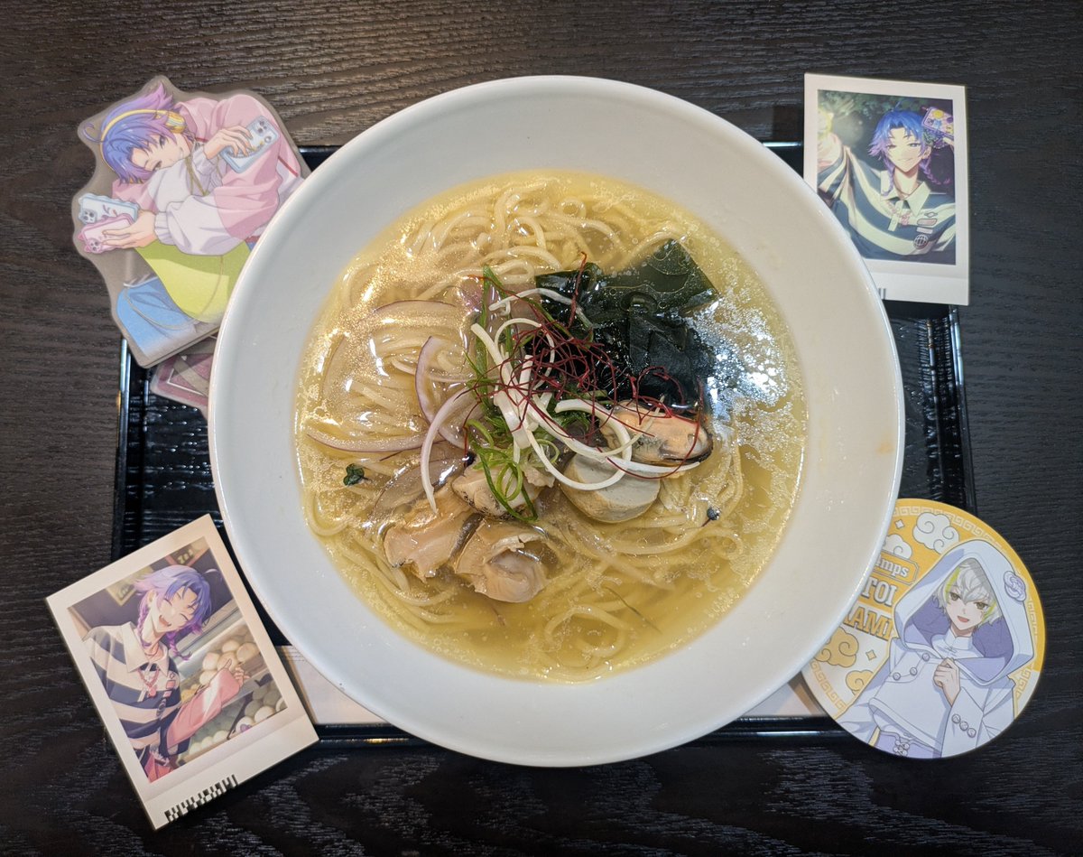うー tweet media