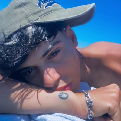 GSG_500's tweet photo. #صورة_جديدة_للملف_الشخصي https://t.co/E3KuL5SfBb