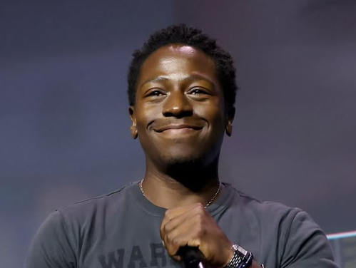 PublinewsGT's tweet photo. 🔥 Marvel sacude la Comic-Con: David Jonsson será el nuevo Black Panther en la tercera entrega confirmada por el estudio 🐾🎬🌍 #MarvelStudios #BlackPanther3 #ComicConSD #DavidJonsson
Mira el video en la nota 📌
https://t.co/lBOLj4SW1R https://t.co/JKeMMV5Gfj