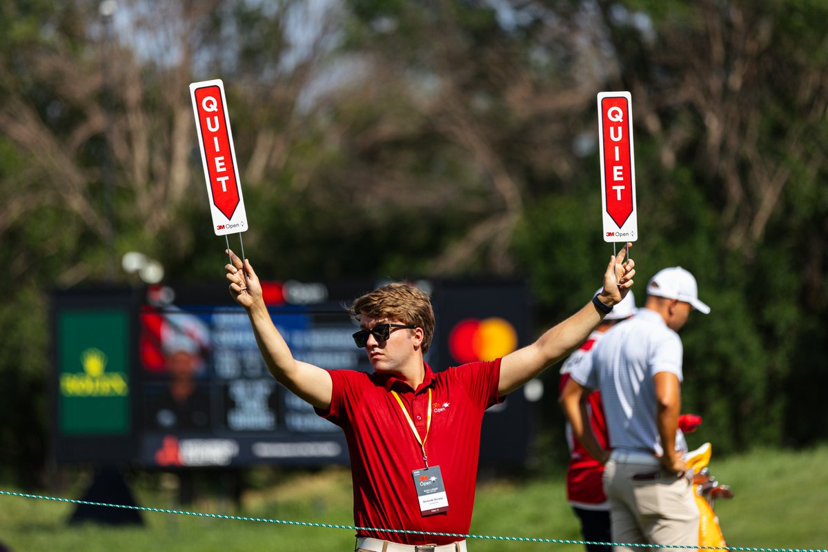 3MOpen's tweet photo. To our incredible volunteers, thank you for the energy, time, and dedication you bring to the #3MOpen. ❤️
And thank you to Cub for keeping our volunteers fueled with the Volunteer Appreciation Cart! https://t.co/0pYkDx59ol