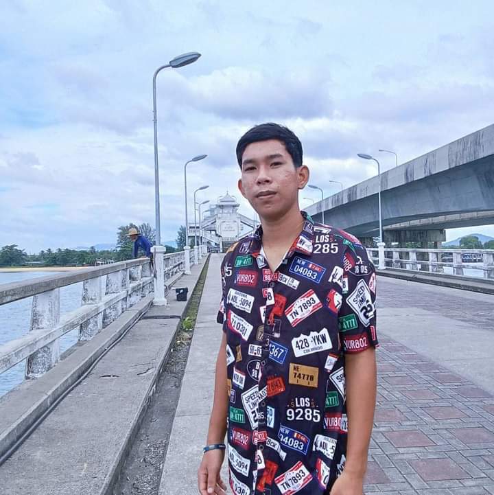 Srayut9964's tweet photo. ฝันดี ราตรีสวัสดิ์ 😊😊😊😊 #พนม #ตาขุน #สุราษฏร์ #สุราษฏร์ธานี https://t.co/j3eNJgwceh