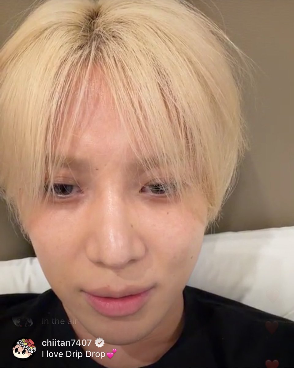 pawstaem's tweet photo. you’d always catch chiitan joining the taeminism 😭😭 https://t.co/G0DiTetOAF