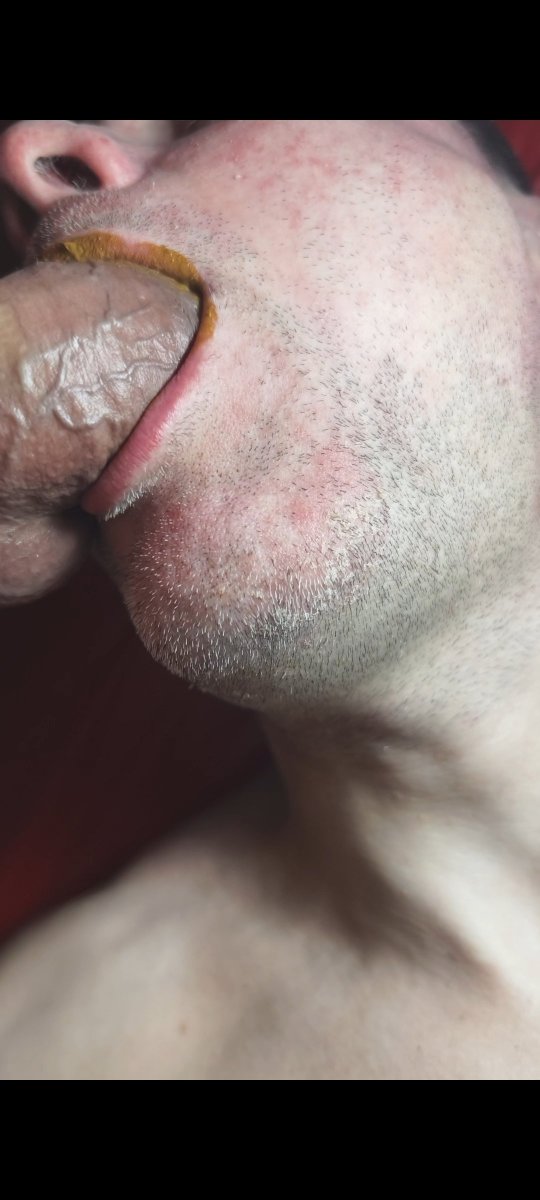 wetdream_00's tweet photo. My asian boyfriend fucked my throat full his shit https://t.co/ryXir7h3IJ