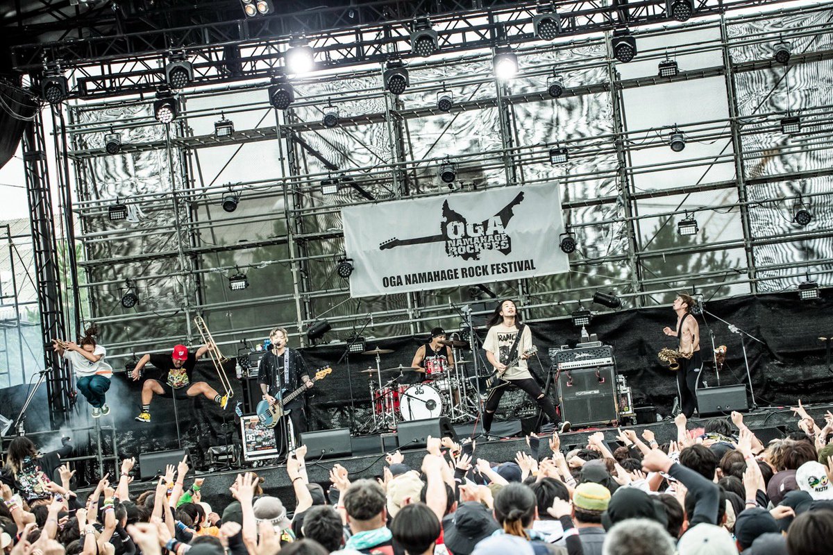 kenmorgan1979's tweet photo. 7/26(日) 秋田県 男鹿市船川港内特設ステージ
“OGA NAMAHAGE ROCK FESTIVAL vol.15”

男鹿に戻ってこれて本当に最高👹
最強のバンドマンたちが集まる日
また来年！

📸 by @HayachiNne https://t.co/i7m53LFyCu