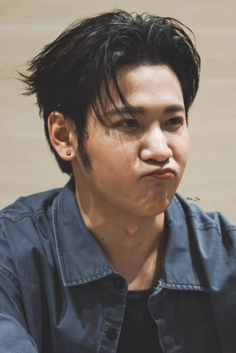 shin_jin's tweet photo. หนูงอแงอะไีรค้าบบบบบ.
KSK FANSIGN 2026
#งานมหกรรมนิยายนานาชาติ2026xKristSingto
#SingtoPrachaya https://t.co/oAQpCwy1EG
