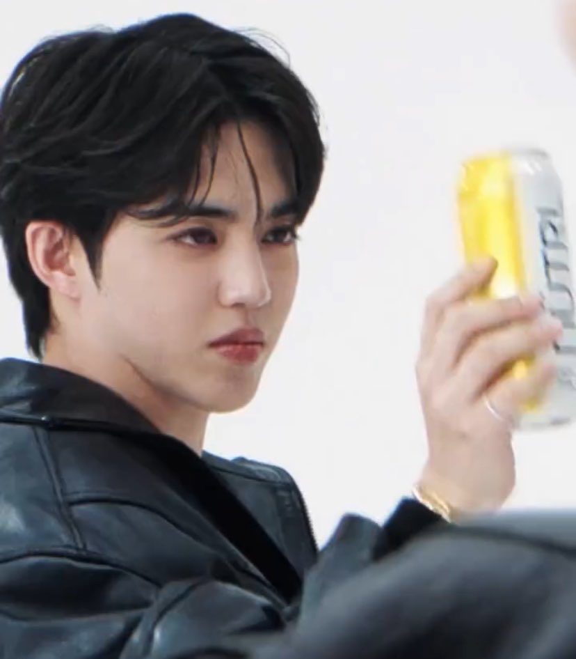 aboutscoups's tweet photo. scoups so handsome 🖤 #에스쿱스 https://t.co/OoFUx4Io8X