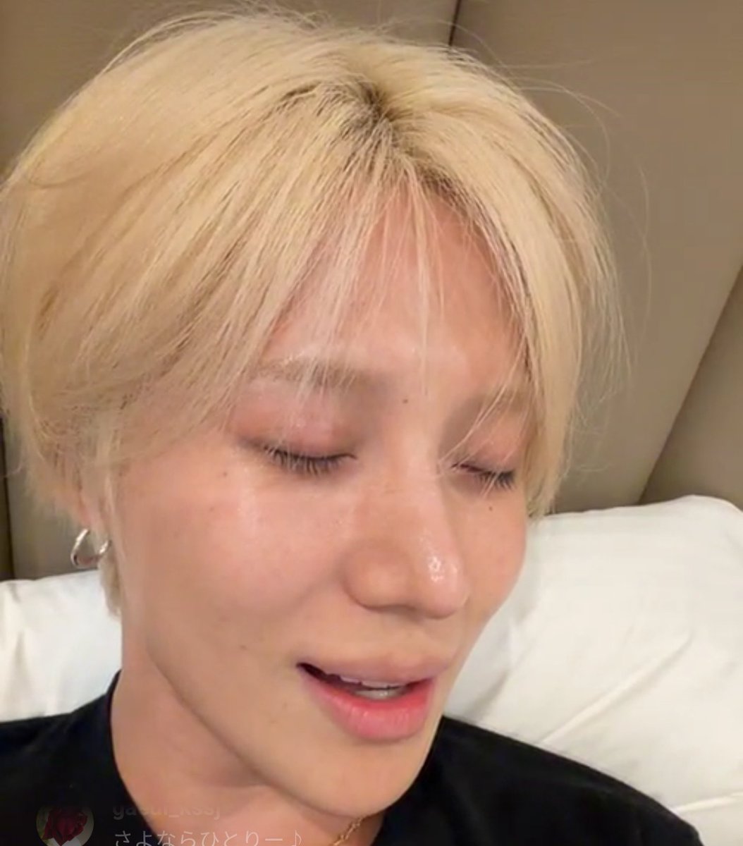 leuleul525's tweet photo. 오늘 라방에서 좋아하는 노래 많이 불러줘서 좋더라💛 https://t.co/ILL5w05iDY
