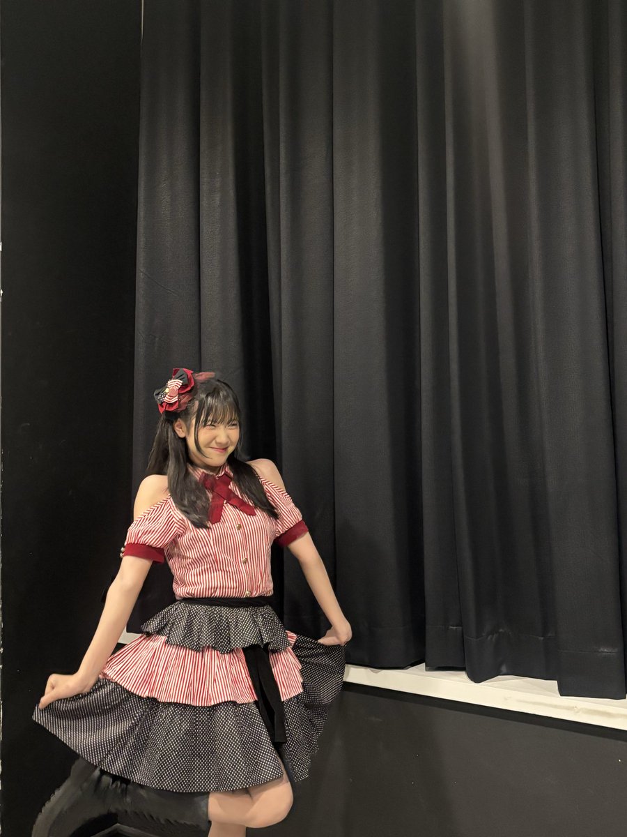 JE_JemimaJKT48's tweet photo. makasih banyak yaa yang uda datangg ke event Sakura Matsuri 2026!! seneng banget akhirnya bisa bertemu dengan kalian🥹🤍 SELALUU SUKA BANGET BANGET SAMA SEMANGATT DAN ENERGI KALIAN LOVEBESAR.. aku jugak seneng bisa perform #13ersembilan dan bersamaa adikk adikkkkkk kereen🩷🫠semogaaa hari ini bisa menjadi kenangan yang indah ya! hati hati jugak dijalan pulangnyaaaaaaaa.. semoga bisa bertemu kembali yaaaaa loveuall🤍