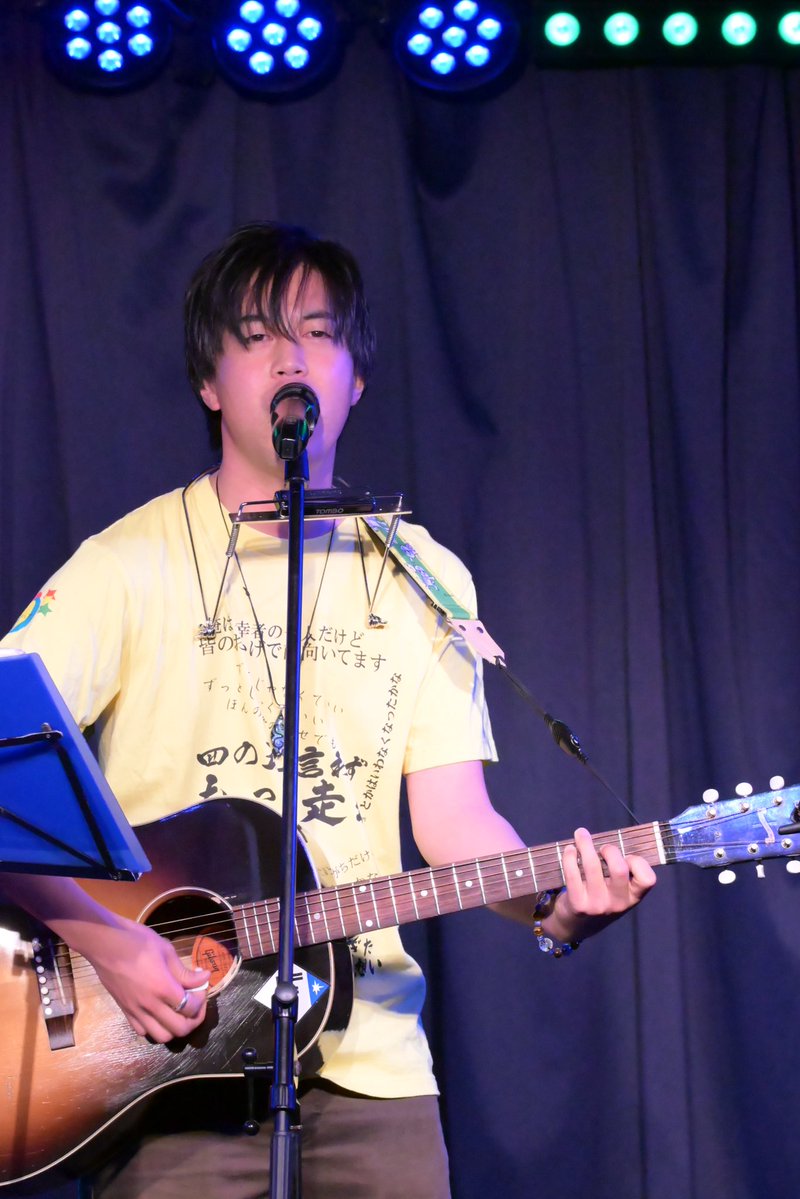 kamerausagi's tweet photo. 歌翔ヒットライヴ-vol.3-

高橋勇二 さん （@onusinanimono ）

#歌翔ヒットライヴ
#歌翔
#高橋勇二
#池袋東口ゲキパ
#ゲキパ
#池袋
#ライブ
#LIVE https://t.co/JGQwWMfZ2A
