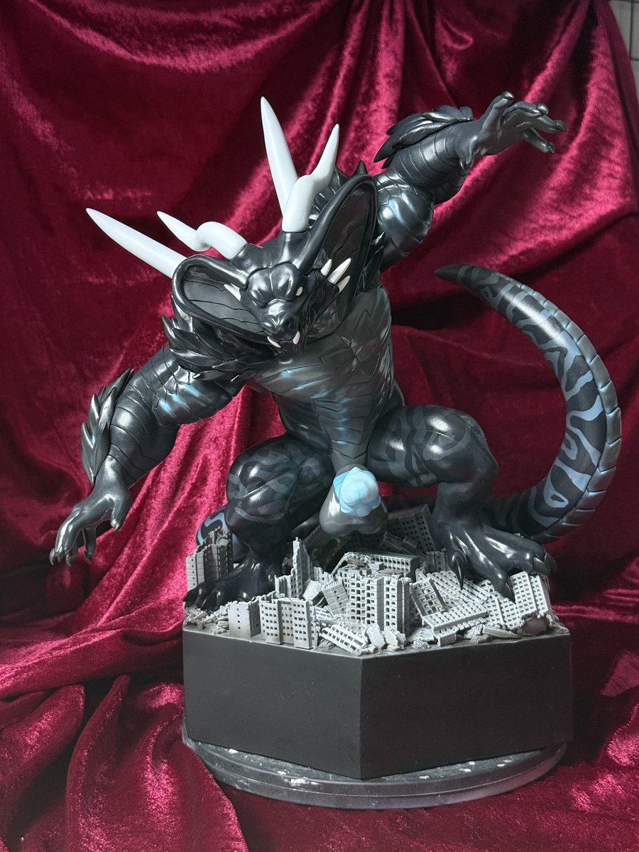 LReventa's tweet photo. Commission Completed 
Tha Kaiju Cobra :Kai’nek

Commission for @CarpoGryphon https://t.co/FtzHkzOHNn