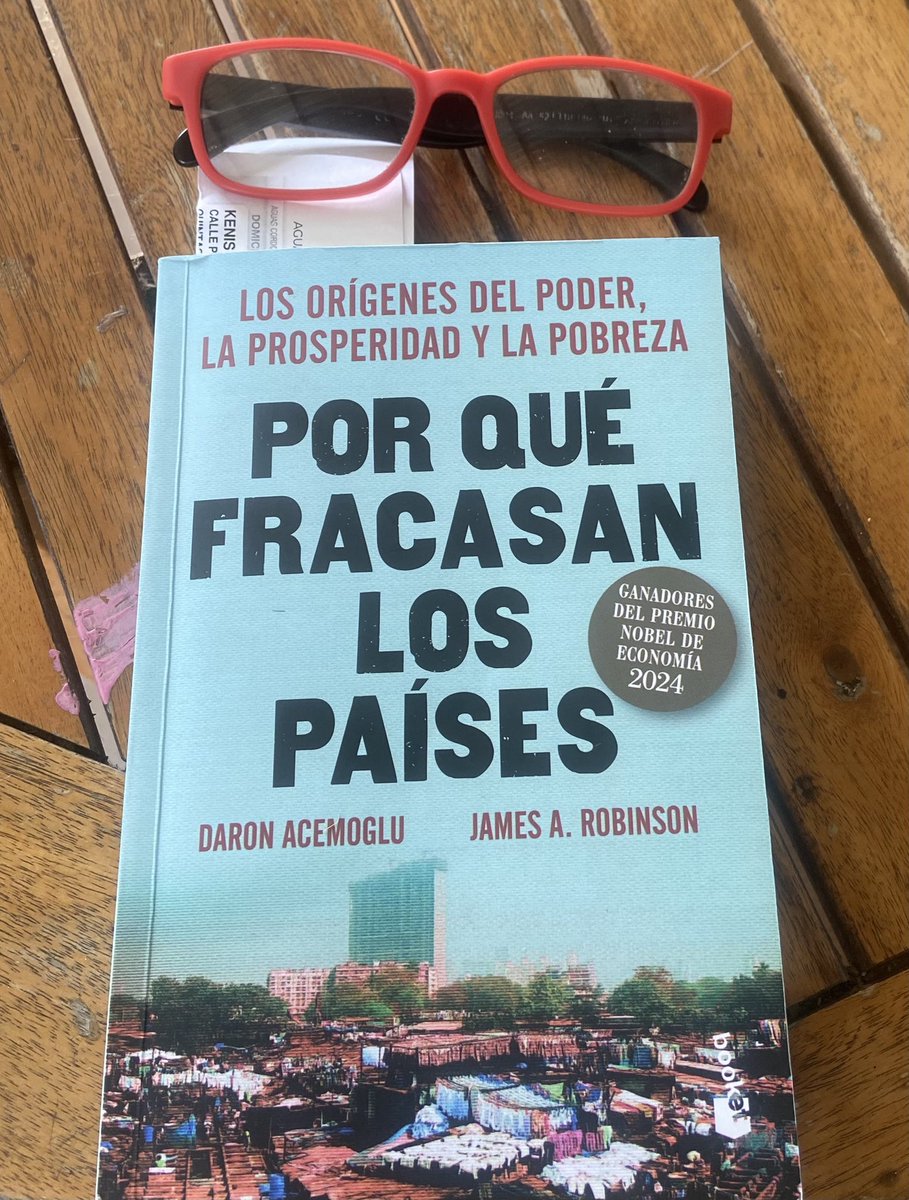 DanteVRossi's tweet photo. Acemoglu y Robinson explican que los paises a los que les va bien es porque gozan de instituciones sólidas. Nosotros tenemos al Presidente @JMilei que con groserías ataca a otro presidente elegido varias por su pueblo, dañando la relación con nuestros hermanos brasileños https://t.co/rDOgn8mlH1