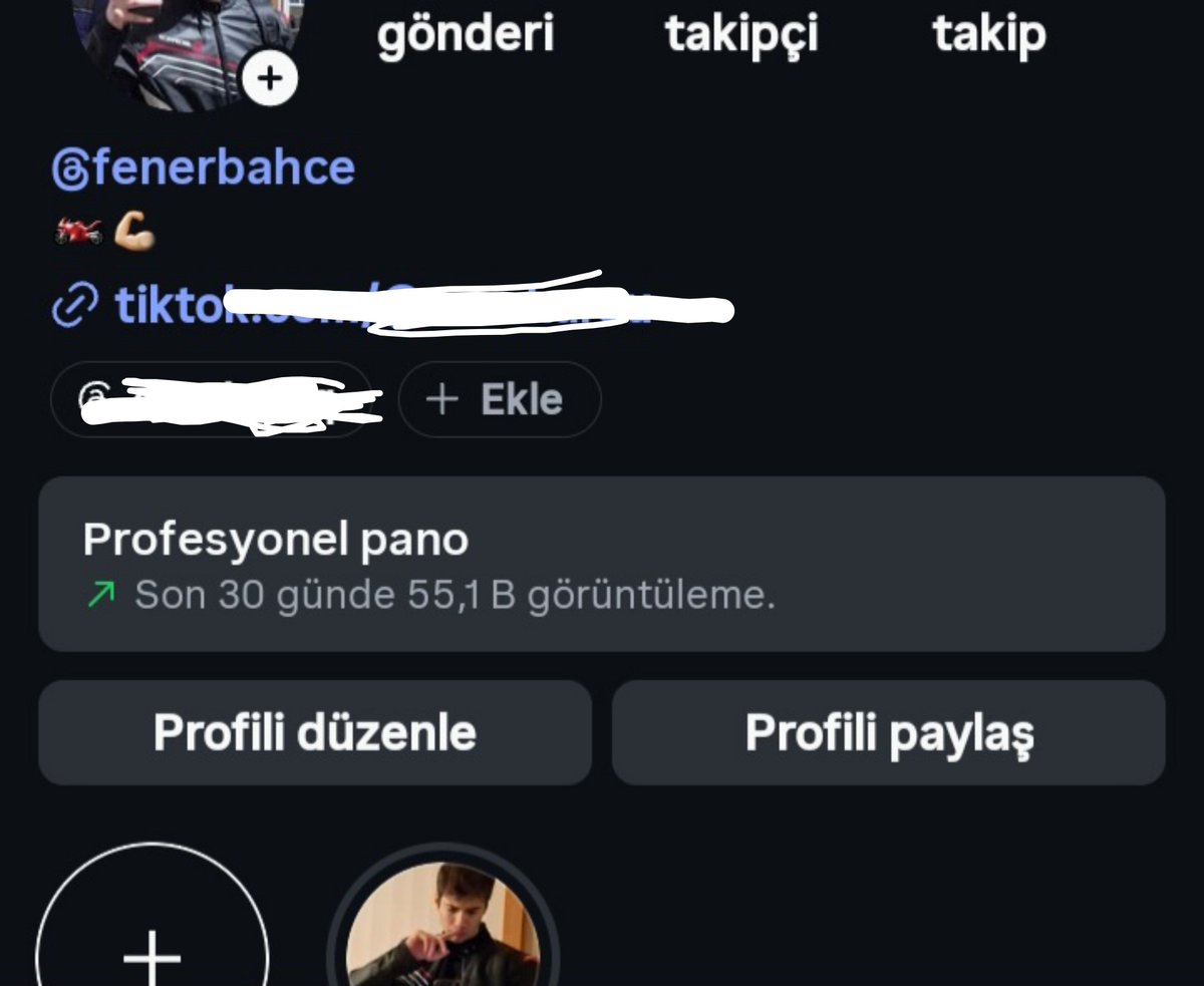 erenblacck's tweet photo. Sadece hikayelerime bakmak yerine takip etselerdi şu an mükemmel reelslar çekip herkesin gözünün bayram etmesini sağlayabilirdim... https://t.co/Ysv87Ktfbp