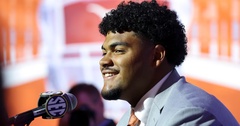 InsideTexas's tweet photo. NEW: The Texas O-line has a different mentality heading into 2026 — and Trevor Goosby told us exactly why this group is going to be nastier than last year's 👀

Story from @FortyAcreVibes (On3+): https://t.co/O9FfdVIqtQ https://t.co/O7okjcFi6U