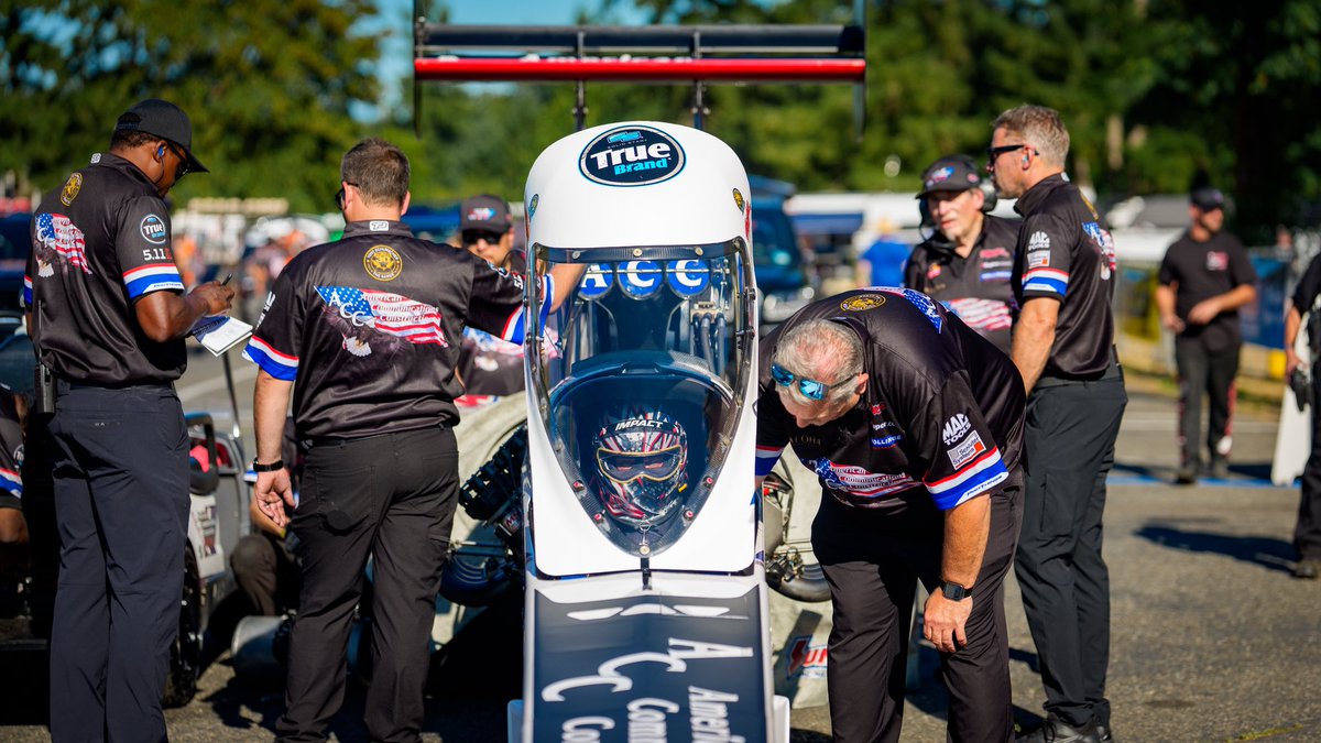 RickWareRacing's tweet photo. Sights set! #NorthwestNats #Raceday 

@schluterNA | @accracing_  | @Jacob_Companies | @MacTools38 | @TrueBrandAuto | @511Tactical https://t.co/qsFO9Uz37n